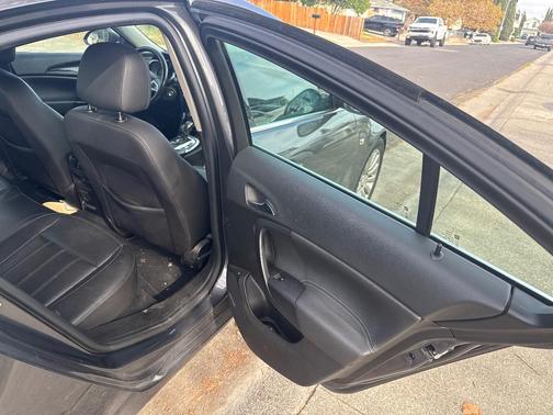 Blue 2011 Buick Regal CXL