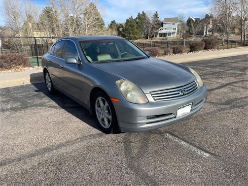 2004 INFINITI G35 Base