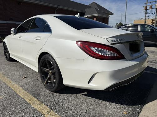 White 2015 Mercedes-Benz CLS-Class CLS 550
