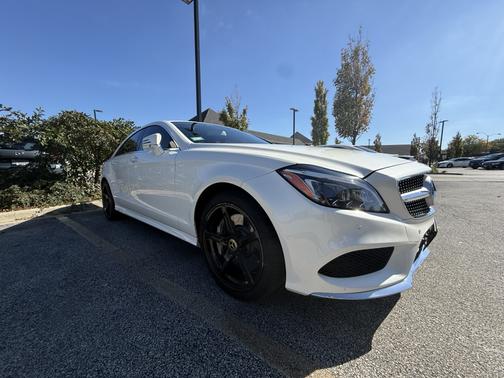 White 2015 Mercedes-Benz CLS-Class CLS 550