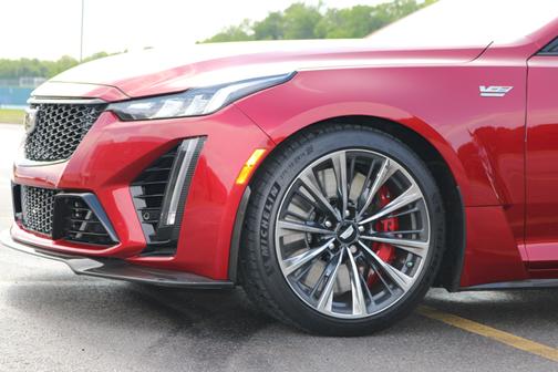 2024 Cadillac CT5-V Blackwing