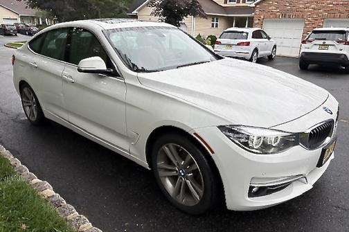 2018 BMW 330 Gran Turismo i xDrive