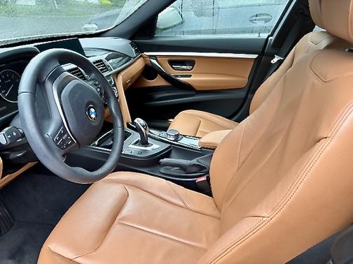 2018 BMW 330 Gran Turismo i xDrive