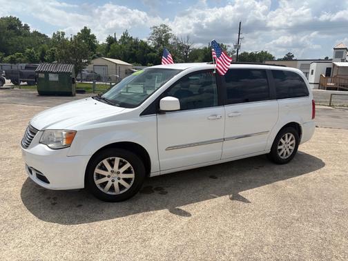 2015 Chrysler Town & Country Touring