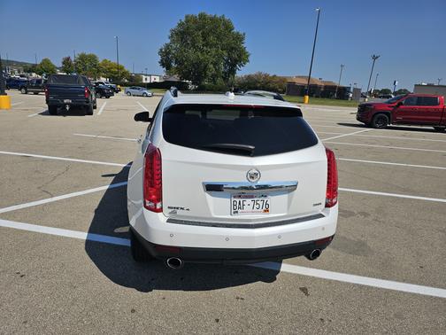 2016 Cadillac SRX Luxury Collection