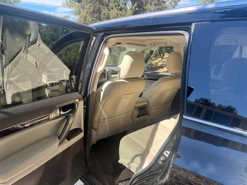 Black 2019 Lexus GX 460 Premium