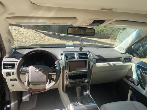 Black 2019 Lexus GX 460 Premium