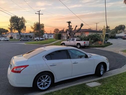 2011 Nissan Maxima SV