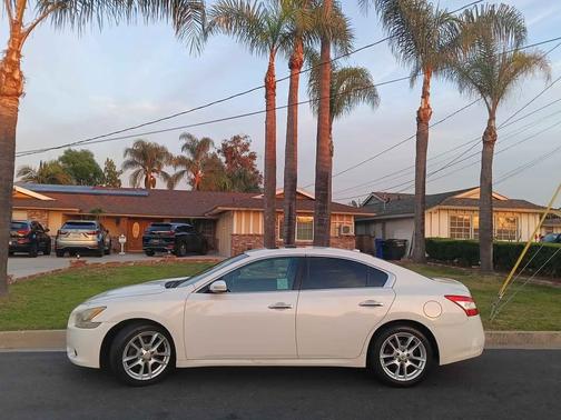 2011 Nissan Maxima SV