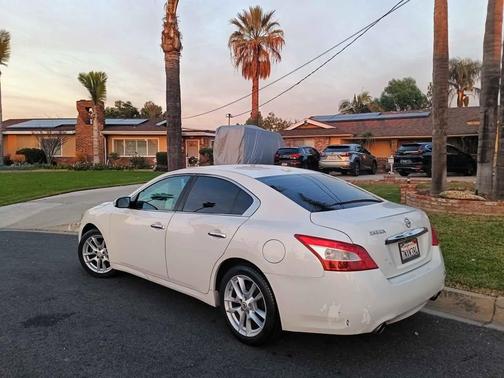 2011 Nissan Maxima SV