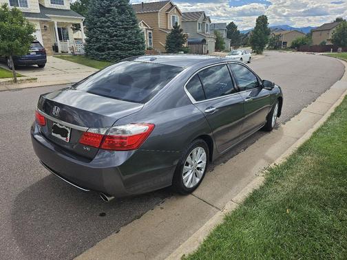 Gray 2013 Honda Accord EX-L V-6
