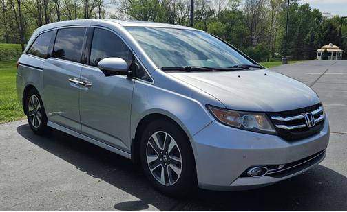 Silver 2015 Honda Odyssey Touring