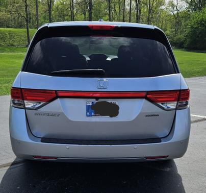 Silver 2015 Honda Odyssey Touring
