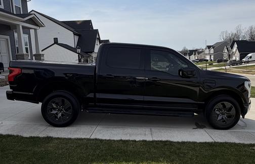 Black 2022 Ford F-150 Lightning LARIAT