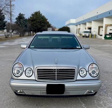 1999 Mercedes-Benz E-Class E320
