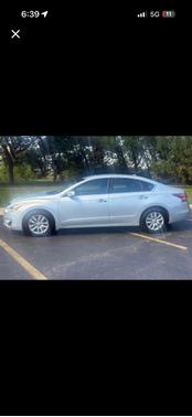 Silver 2015 Nissan Altima 2.5 S