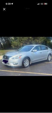 Silver 2015 Nissan Altima 2.5 S