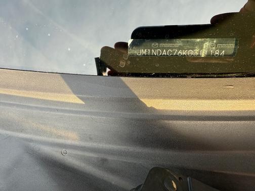 2019 Mazda MX-5 Miata Club