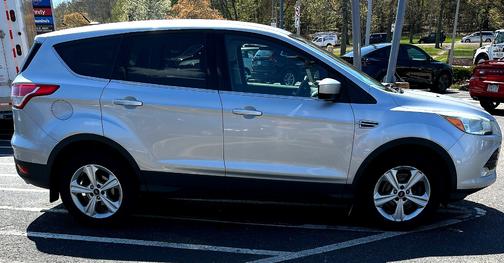 Gray 2016 Ford Escape SE