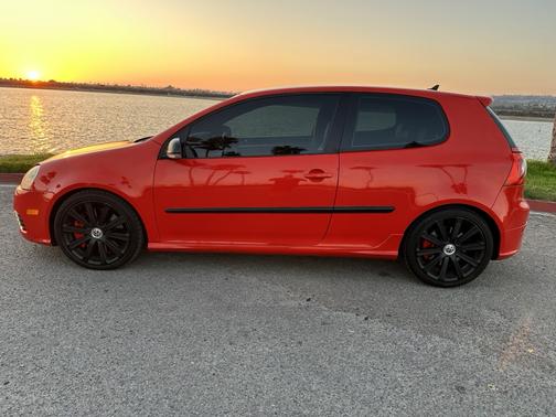 2008 Volkswagen R32 Base