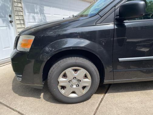 Black 2008 Dodge Grand Caravan SE