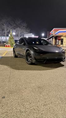 Gray 2023 Tesla Model 3 Long Range