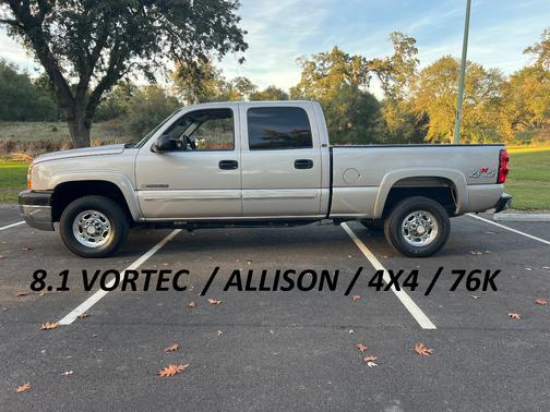 2005 Chevrolet Silverado 2500 LS H/D Crew Cab