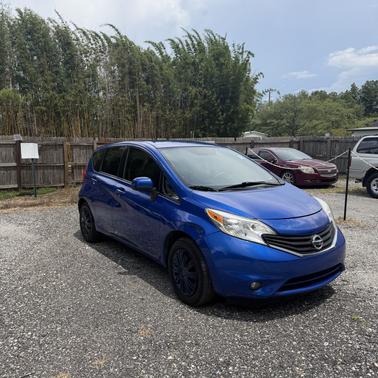 Blue 2014 Nissan Versa Note S
