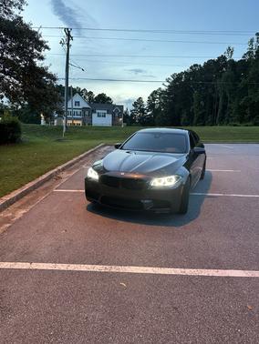 Blue 2016 BMW M5 Base