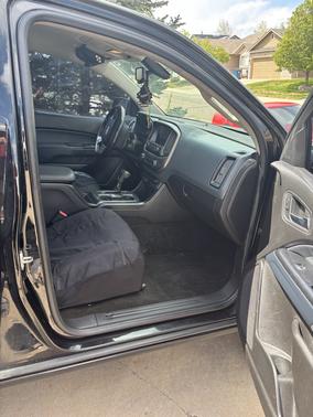 Black 2015 Chevrolet Colorado Z71