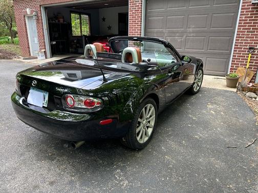 2008 Mazda MX-5 Miata Grand Touring Hardtop Convertible