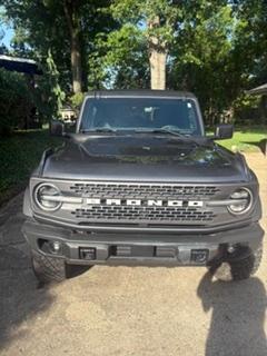 Gray 2023 Ford Bronco Badlands Advanced