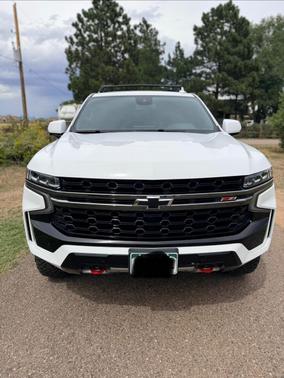 White 2022 Chevrolet Suburban Z71