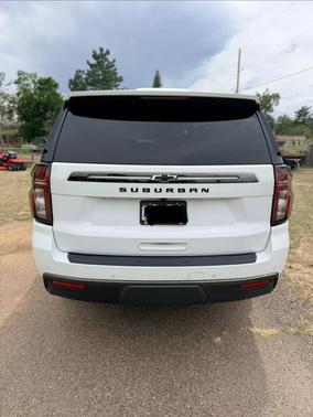 White 2022 Chevrolet Suburban Z71