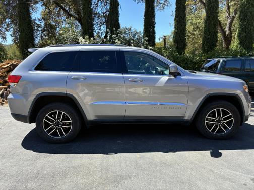 2014 Jeep Grand Cherokee Laredo