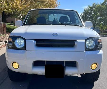 White 2002 Nissan Frontier SE Super Charger King Cab