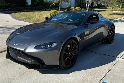 2019 Aston Martin Vantage Base