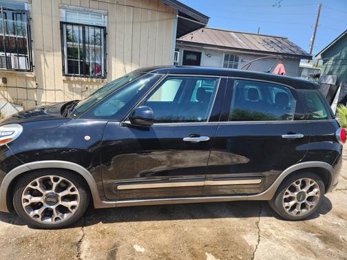 2014 FIAT 500L Trekking
