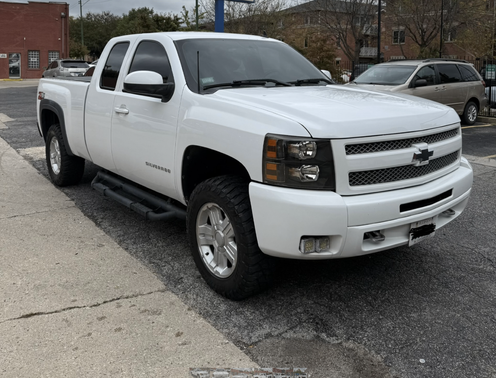 White 2011 Chevrolet Silverado 1500 LT