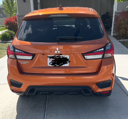 Orange 2020 Mitsubishi Outlander Sport 2.0 SP