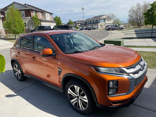 Orange 2020 Mitsubishi Outlander Sport 2.0 SP