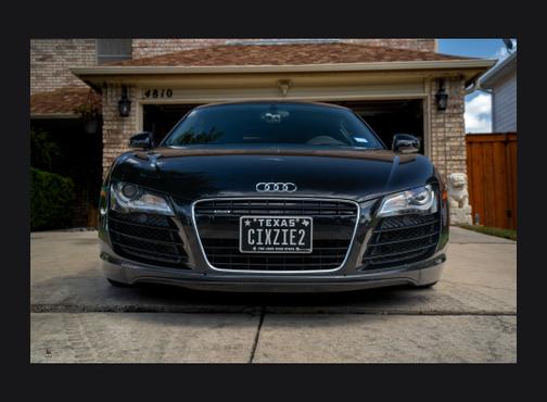 Black 2011 Audi R8 4.2 quattro