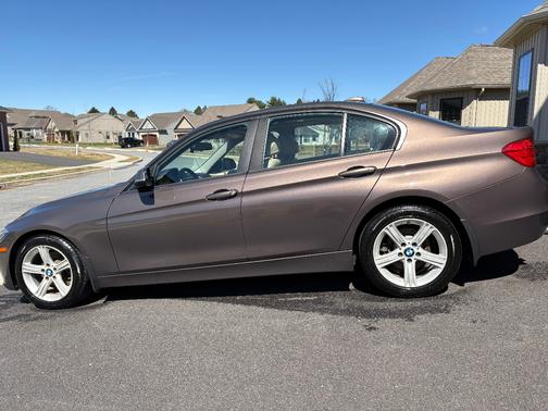 Brown 2013 BMW 328 i xDrive