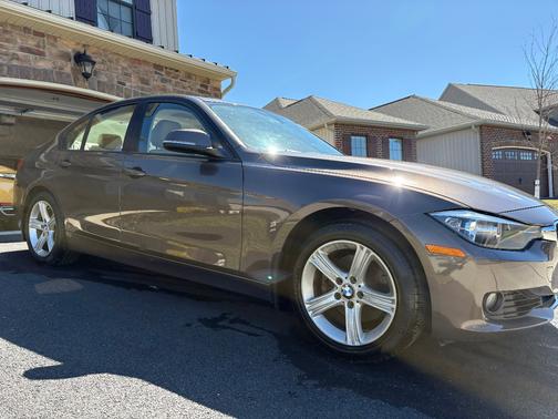 Brown 2013 BMW 328 i xDrive