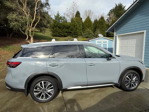 2026 INFINITI QX60 LUXE AWD