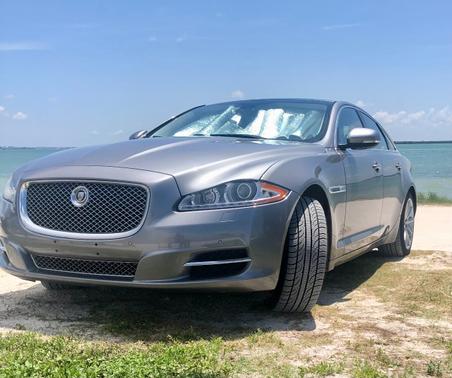 Silver 2013 Jaguar XJ Base