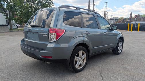 Green 2010 Subaru Forester 2.5 X Premium
