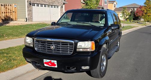 2000 Cadillac Escalade 4WD