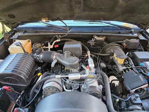 2000 Cadillac Escalade 4WD