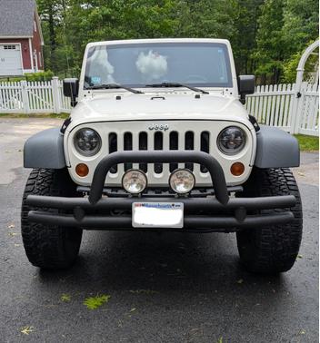 White 2010 Jeep Wrangler Sport